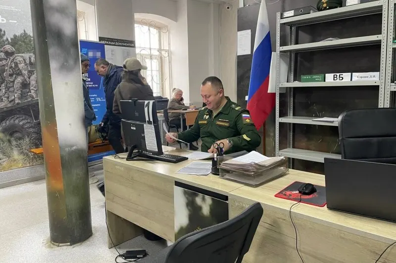 Официальные лица заявляют, что мобилизация не запланирована. Аналитики считают, что публикации по теме служат психологическим давлением на общество.