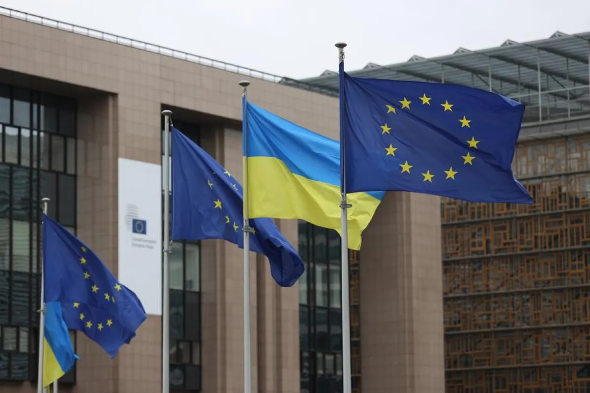 Председатель Европейского совета Антониу Кошта объявил, что Евросоюз усиливает давление на Россию и наращивает поддержку Украины в рамках стратегии достижения «справедливого и устойчивого мира».