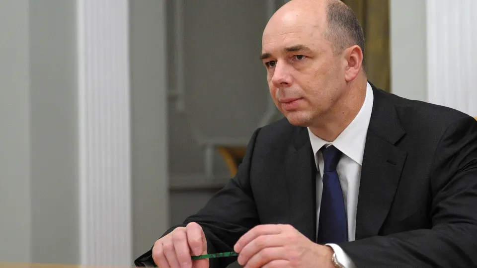 Антон Силуанов сообщил, что ИИ помогает оптимизировать распределение средств, но окончательные решения остаются за специалистами. Применение технологий совпадает с историческим ростом дефицита бюджетной системы.