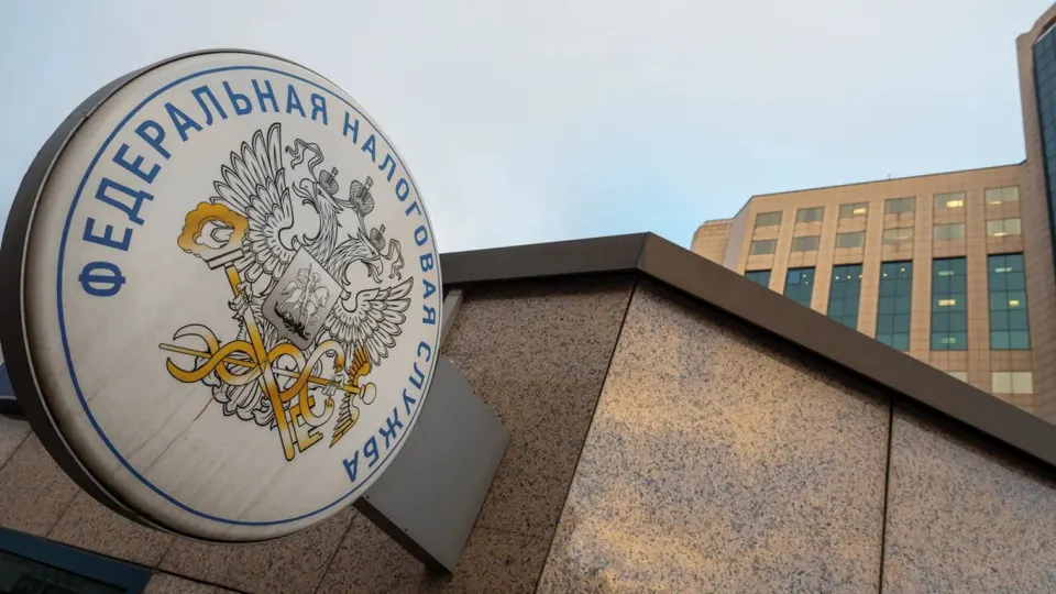 В первом квартале 2026 года налоговые поступления от малого бизнеса и граждан на специальных режимах снизились более чем на 20% на фоне повышения налоговой нагрузки и изменения условий применения упрощенной системы налогообложения.