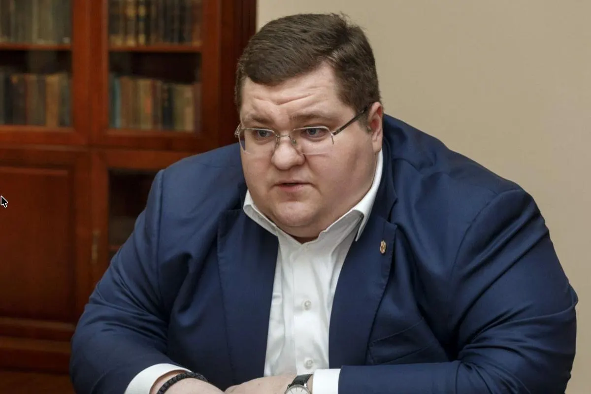 Президент подписал указ о назначении Игоря Чайки главой Федерального агентства по делам соотечественников, проживающих за рубежом. Ранее он занимал руководящие посты в этом ведомстве; предшественник ушёл в отставку, причины не раскрываются.