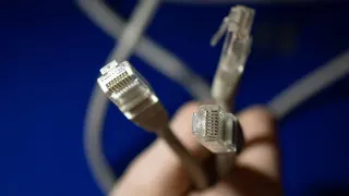 Крупные разработчики софта призвали создать согласительный орган по интернет-блокировкам, заявив об отсутствии технических способов надежно отличать «законный» VPN от сервисов для обхода ограничений и предупредив о рисках для инфраструктуры Рунета и работы программистов.