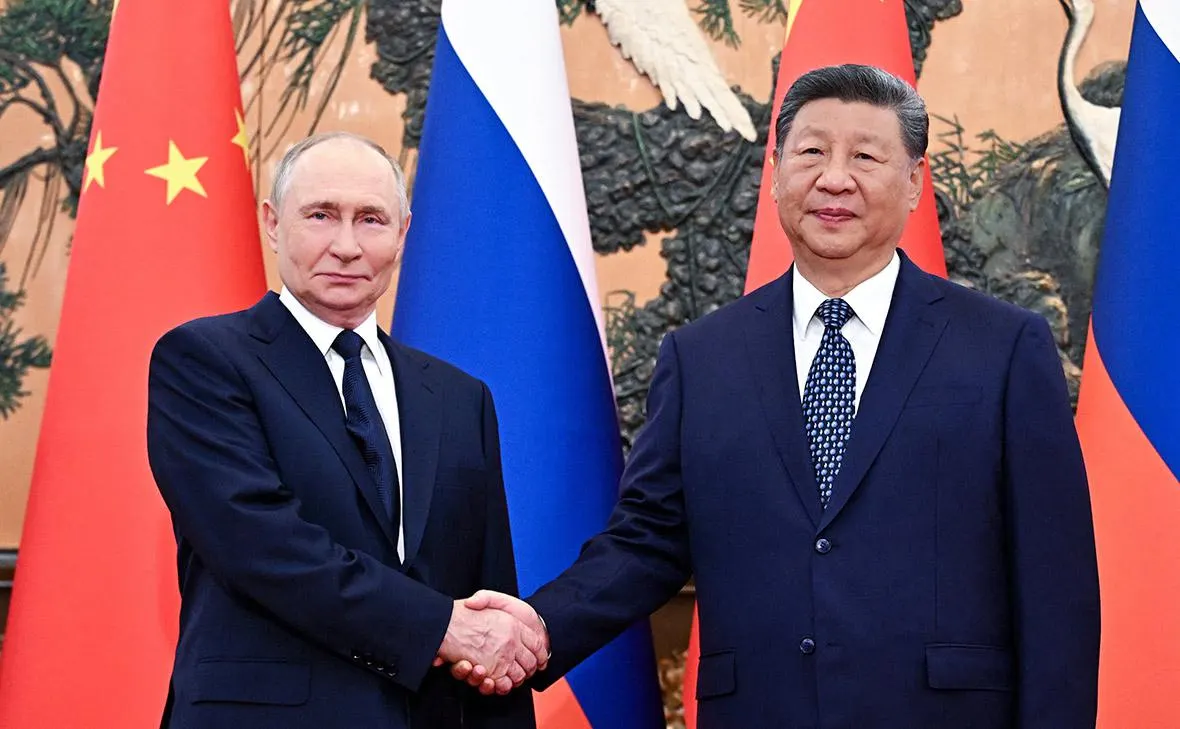 По сообщениям, визит президента России запланирован на 20 мая. Ожидается рабочая поездка без парадных мероприятий; Китай впервые примет лидеров США и России в одном месяце вне многостороннего форума.