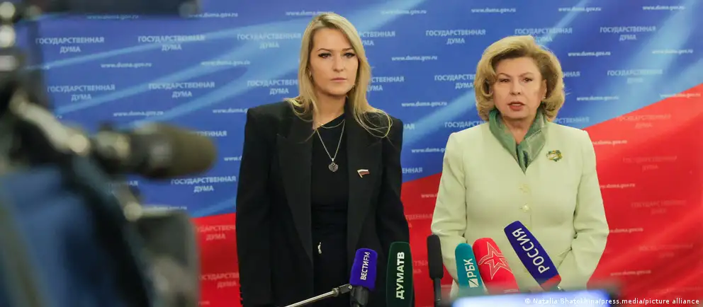 Госдума утвердила Яну Лантратову на посту омбудсмена. Она объявила о приоритете помощи участникам СВО и их семьям; правозащитники встречают назначение скептически.