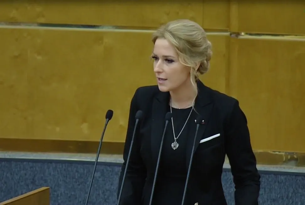 Госдума утвердила Яну Лантратову на пост уполномоченного по правам человека в Российской Федерации. Также сообщается о раздаче бесплатных билетов на «Ленинград».