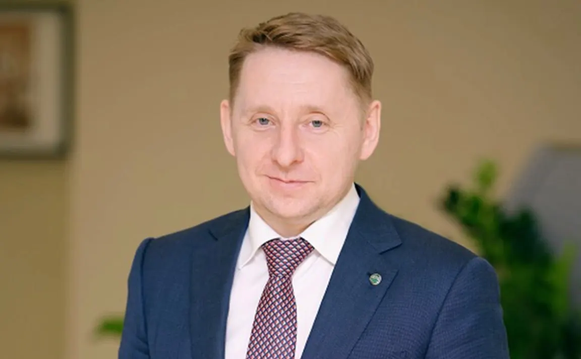 Минфин США исключил из санкционного списка Сергея Мальцева. Также санкции сняты с уроженки Екатеринбурга Ольги Райкес — одной из руководительниц фэмили-офиса Confideri; при этом ряд связанных с ней компаний остаётся под ограничениями и теперь фигурирует в связке с другим лицом, Маратом Савеловым.