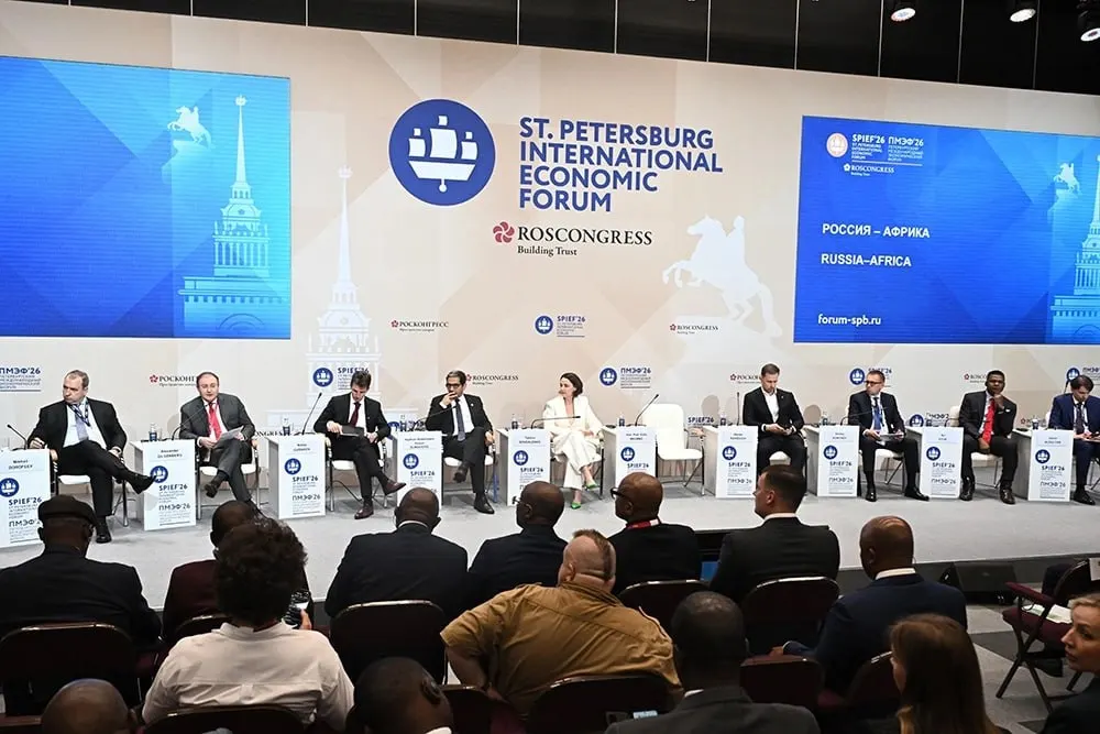 На Петербургском экономическом форуме обсудили рост товарооборота и визиты африканских лидеров; ключевые темы — решение энергодефицита в Африке и подготовка третьего саммита в Москве 28–29 октября.
