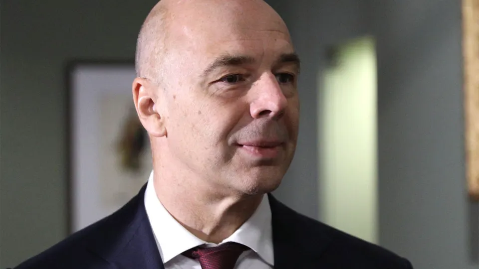 Минфин заявил, что бюджету не нужен специальный фонд для защиты нефтегазовых и перерабатывающих предприятий: компании должны самостоятельно закупать средства противодействия, при этом затраты могут включаться в себестоимость продукции.
