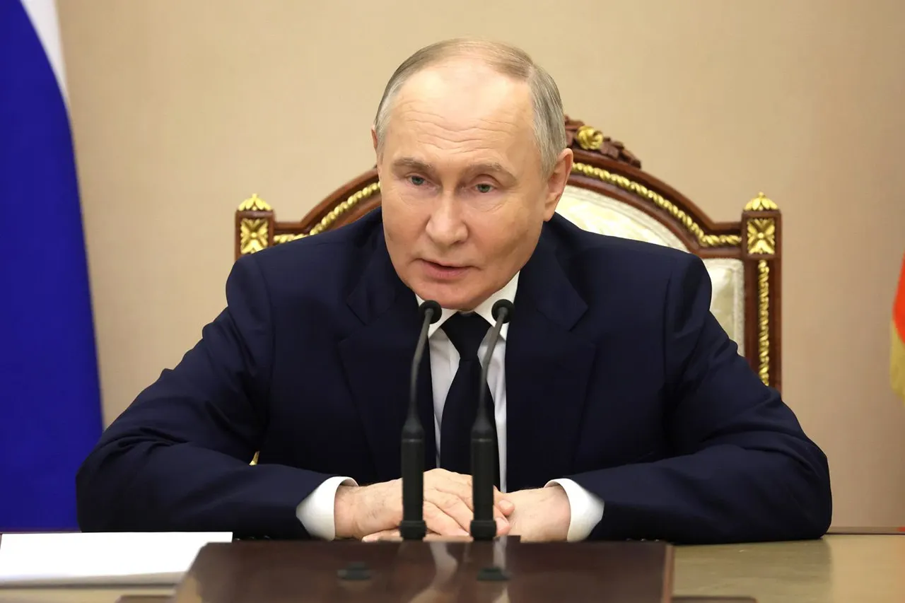 Президент потребовал не допускать остановки работ на Балтийском заводе и подчеркнул важность продолжения реализации проекта «Лидер».