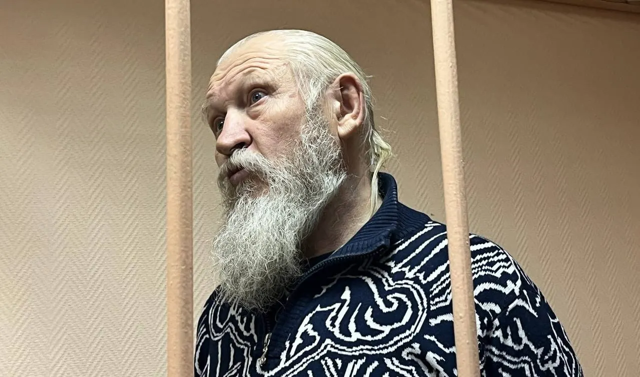 В обновлённый перечень экстремистов и террористов попал бывший депутат от ЛДПР, ранее осуждённый за соучастие в убийстве политики и правозащитницы Галины Старовойтовой.