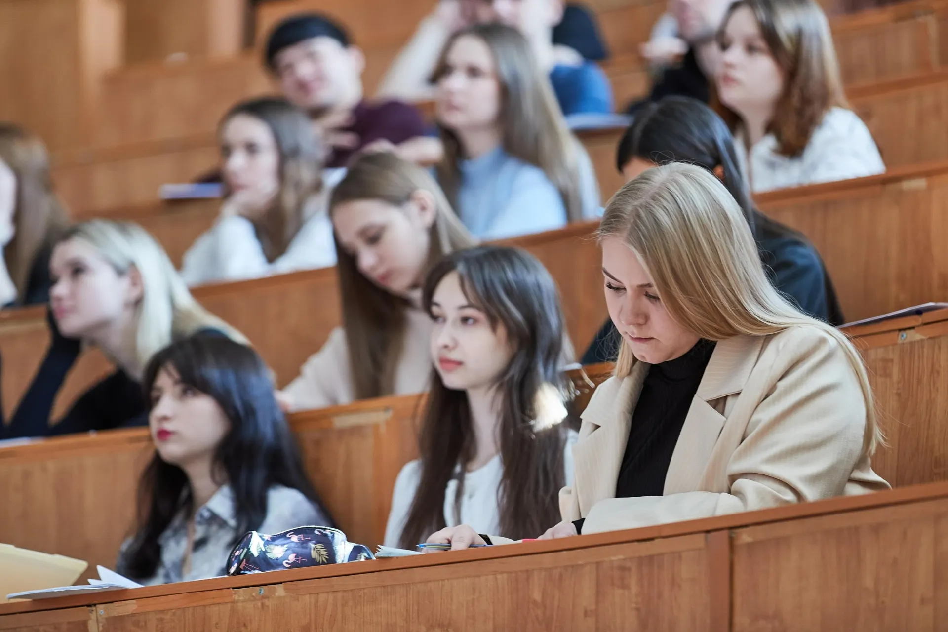Министерство пересмотрело порядок целевой подготовки: прямые штрафы заменены механизмом компенсации, а студентов теперь могут отчислять в любой момент.