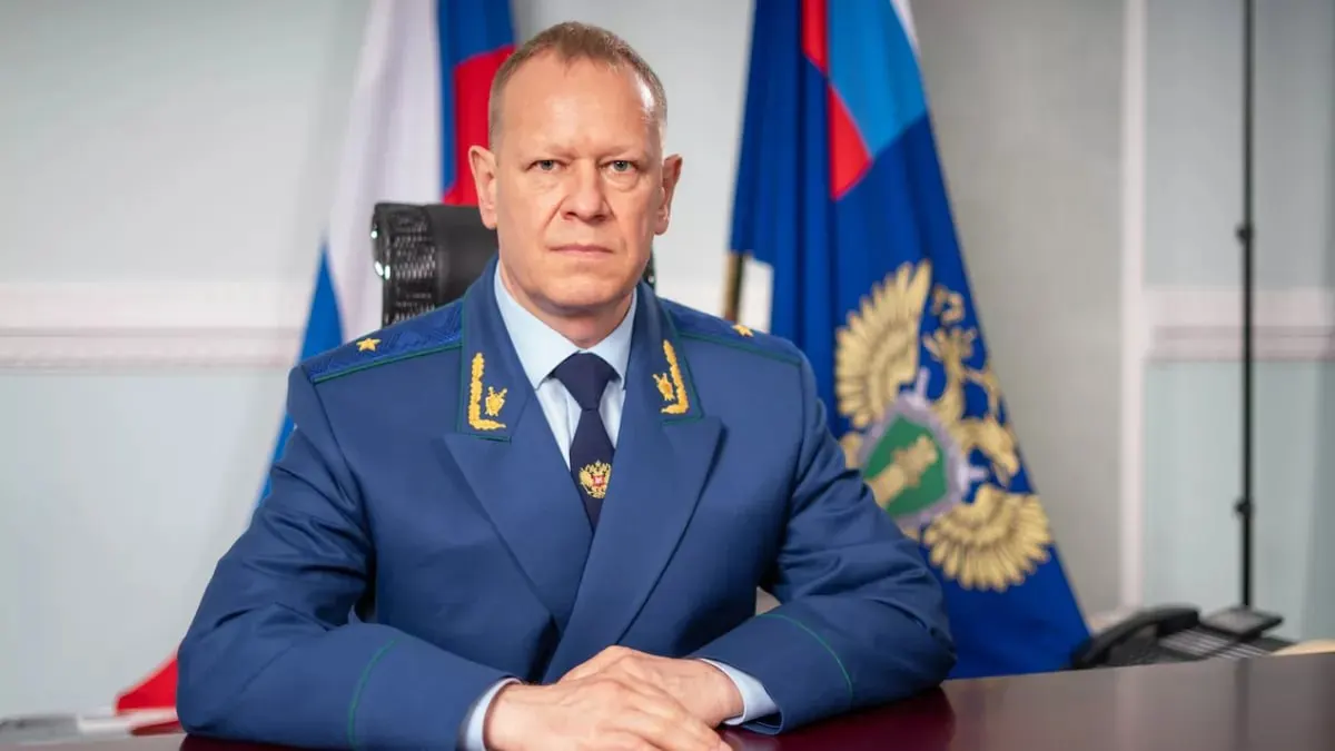 Президент направил в Совет Федерации кандидатуру Николая Рябова на должность прокурора Алтайского края. Консультации по назначению запланированы на 16 июля; окончательное решение примет президент.