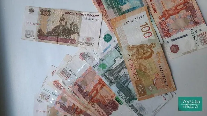 ЦБ России предложил повысить лимиты наличных займов: для МФО — до 100 тыс. рублей, для ломбардов — до 200 тыс.; дневной максимум выдачи наличных — до 2 млн рублей.