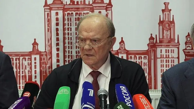 Лидер КПРФ предупредил, что без изменения курса Россия сохранит экономическое и технологическое отставание; рост тарифов на ЖКХ и социальные проблемы требуют внимания