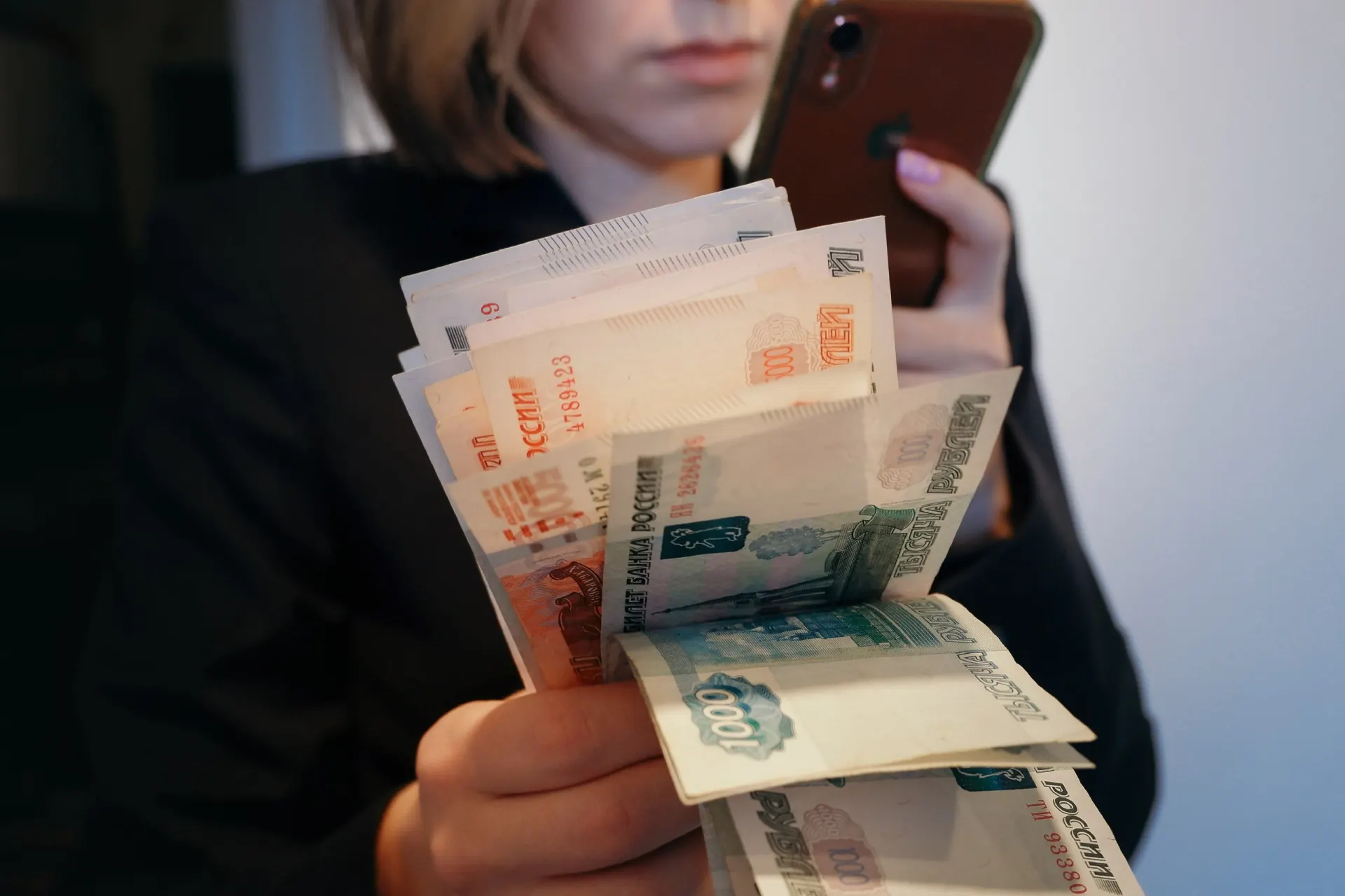 Экономическое развитие России замедляется не из-за дорогих кредитов, а из-за более глубоких структурных проблем.